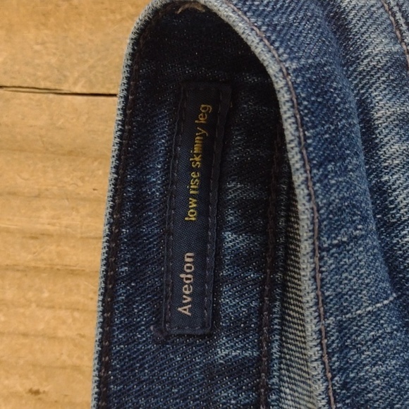 Citizens of Humanity Avedon Low Rise Skinny Leg Ripped Knee Raw Hem Jean Size 25 - Picture 8 of 12